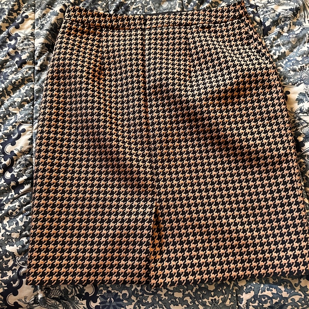 Ann Taylor Houndstooth dark blue and gold - Picture 2 of 4